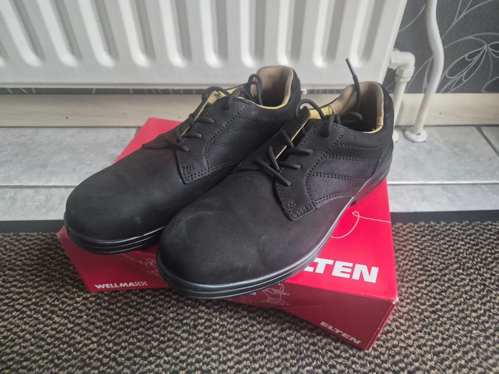 Gloednieuwe Elten Manager xxb laag maat 43 werkschoenen, Ophalen, Zwart, Nieuw, Elten