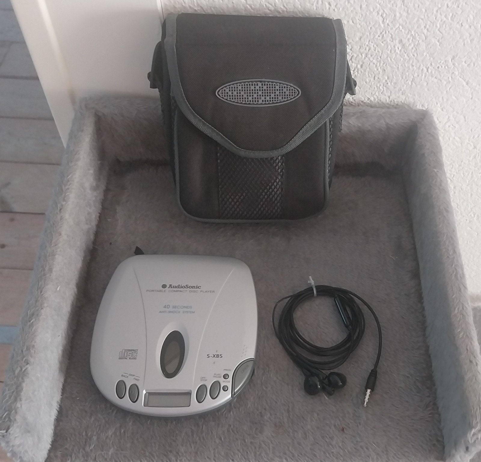 AudioSonic Draagbare CD-speler met anti-shock systeem, Ophalen of Verzenden, Gebruikt, Overige merken