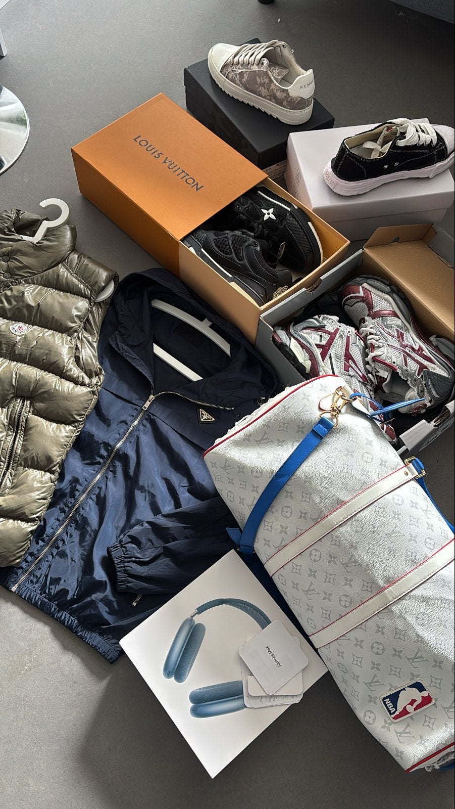 Designer items goedkoop Zwolle/vinted, Ophalen, Zo goed als nieuw, Zwart, Sneakers of Gympen