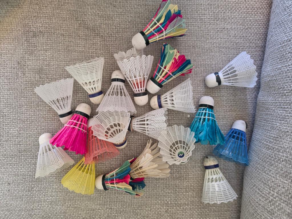 Shuttles badminton 14 kunststof 5 veren, Hobby en Vrije tijd, Ophalen of Verzenden, Nieuw