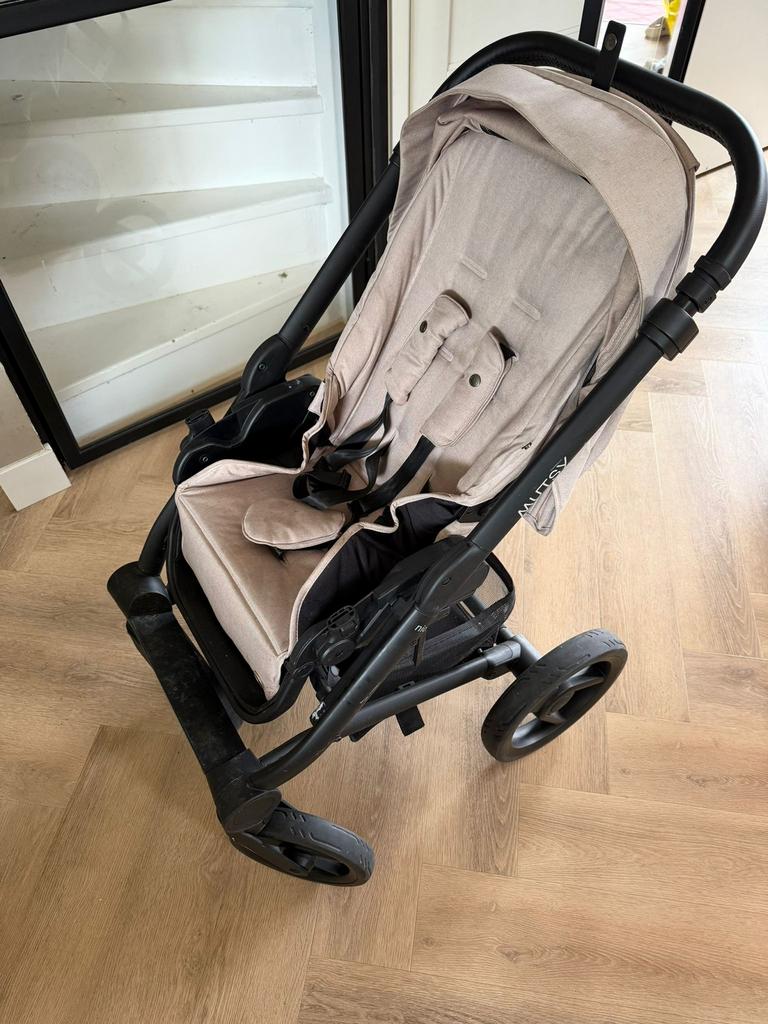 Mutsy NIO kinderwagen, Ophalen of Verzenden, Zo goed als nieuw, Overige merken