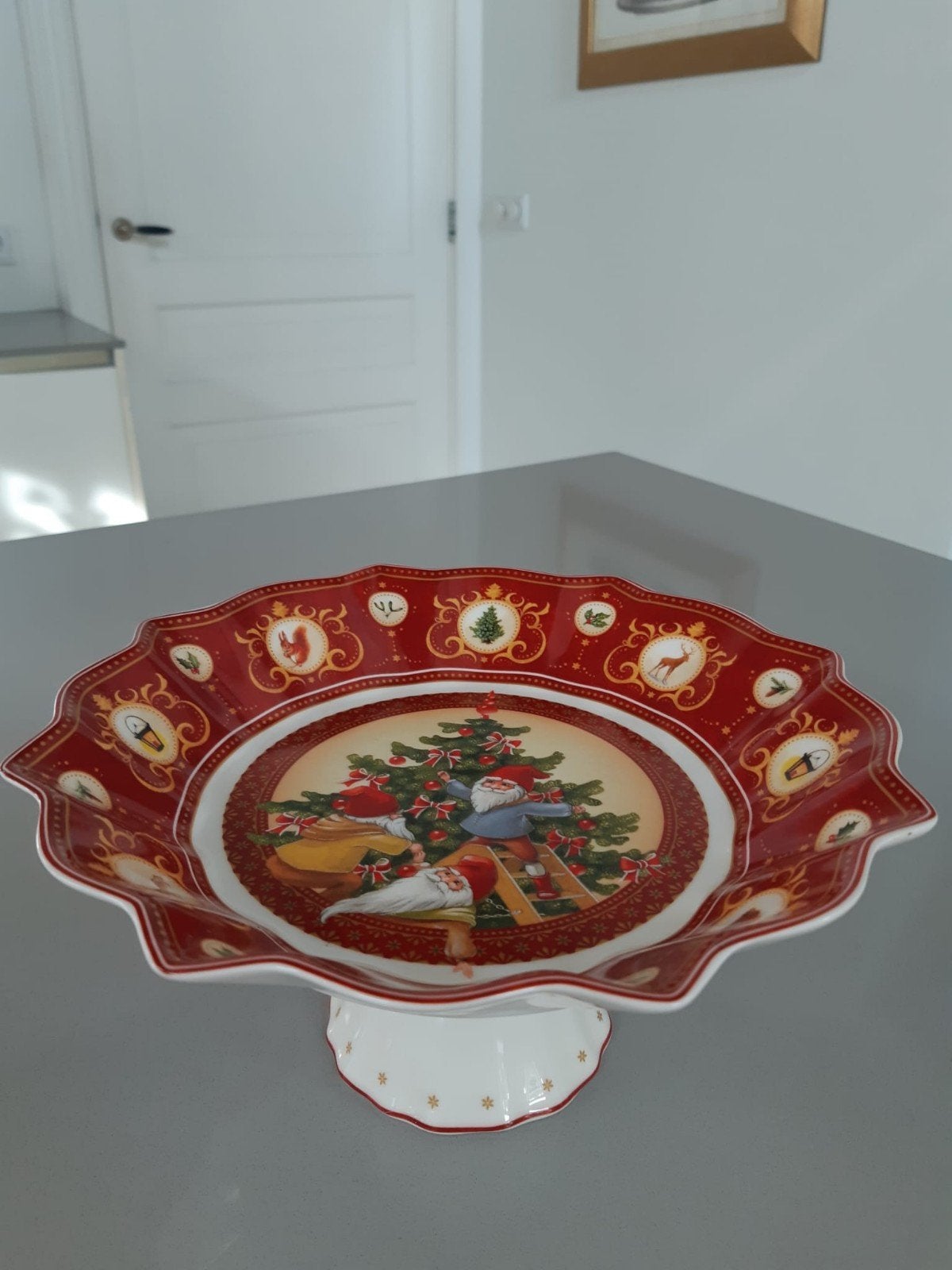 Kerstschaal op voet Villeroy& Boch Toy's Fantasy Sneeuwwitje, Diversen, Kerst, Ophalen of Verzenden