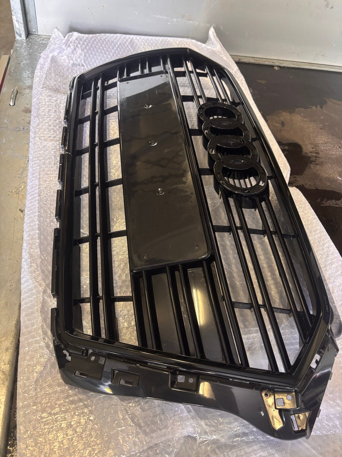Audi A3 S-line Grill Zwart Glans, Auto-onderdelen, Carrosserie en Plaatwerk, Gebruikt, Voor, Bumper, Audi