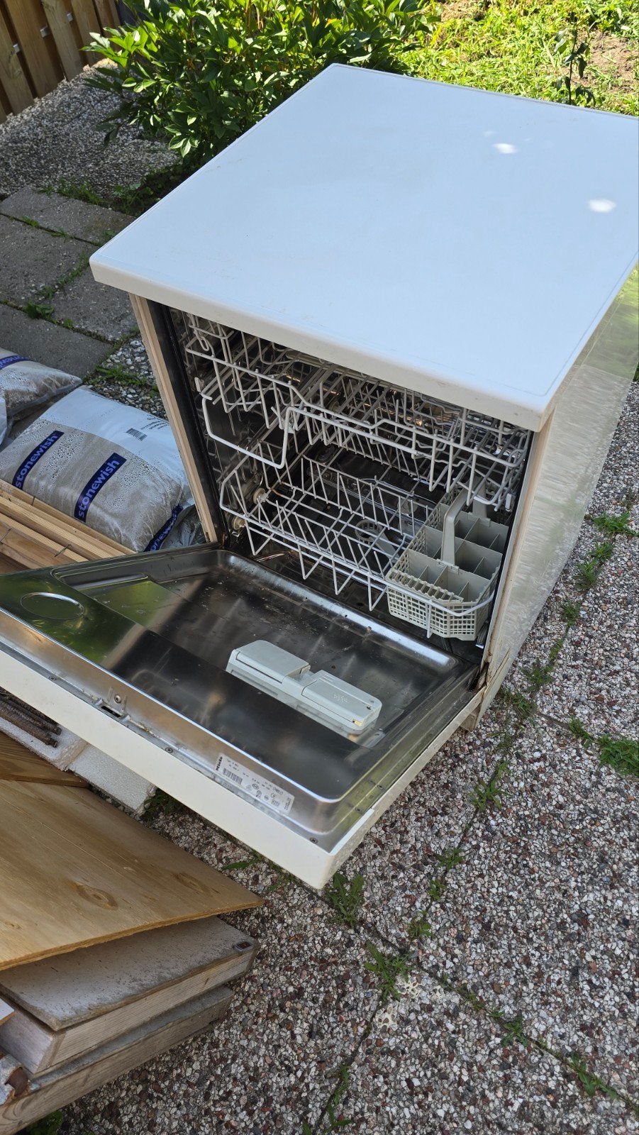 Defecte Miele vaatwasser - niet voor gebruik, Witgoed en Apparatuur, 60 cm of meer, 14 tot 18 liter, Ophalen of Verzenden, Niet werkend