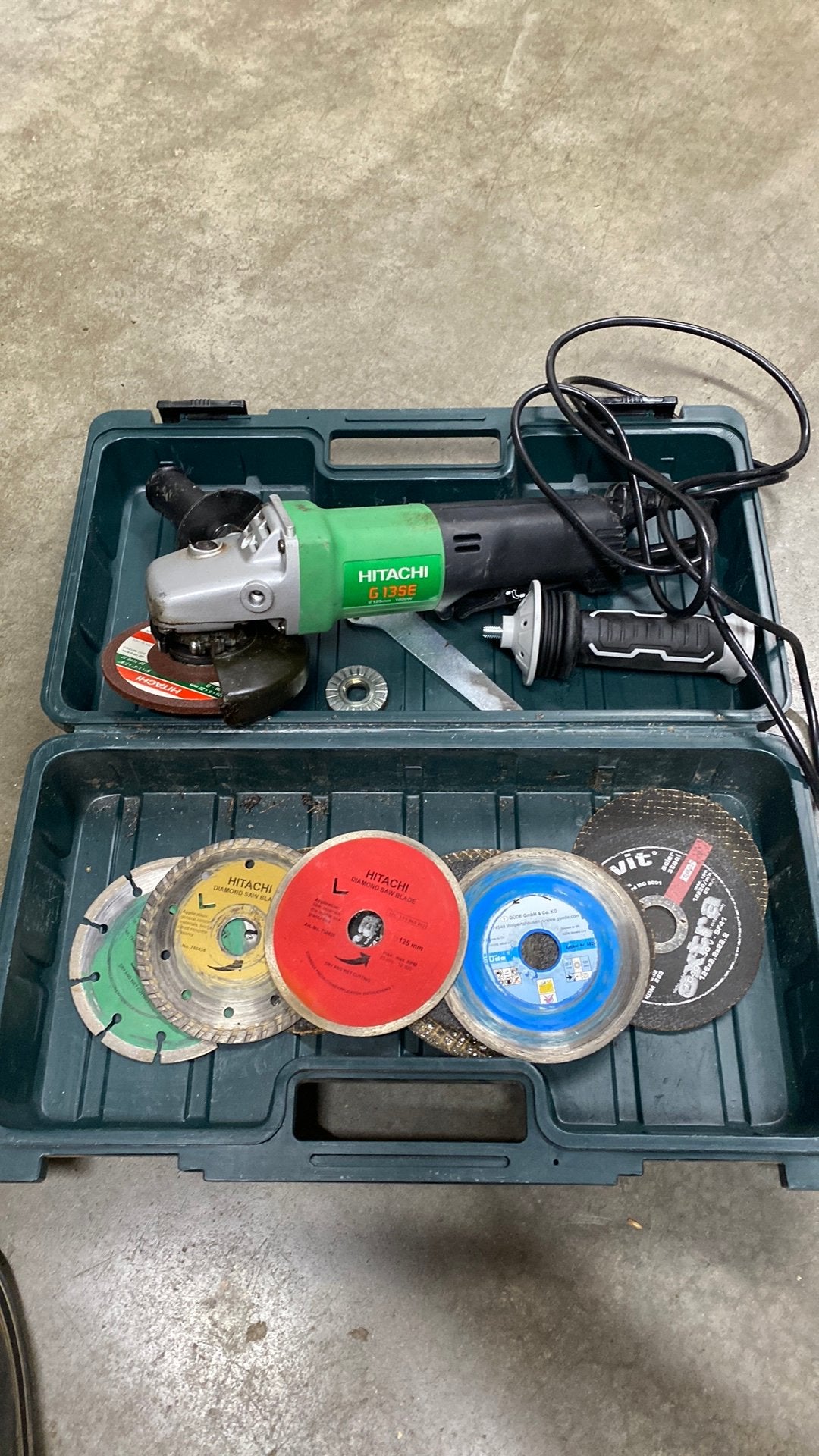 Hitachi haakse slijper 125mm. 1020W. 230V, Ophalen of Verzenden, Zo goed als nieuw