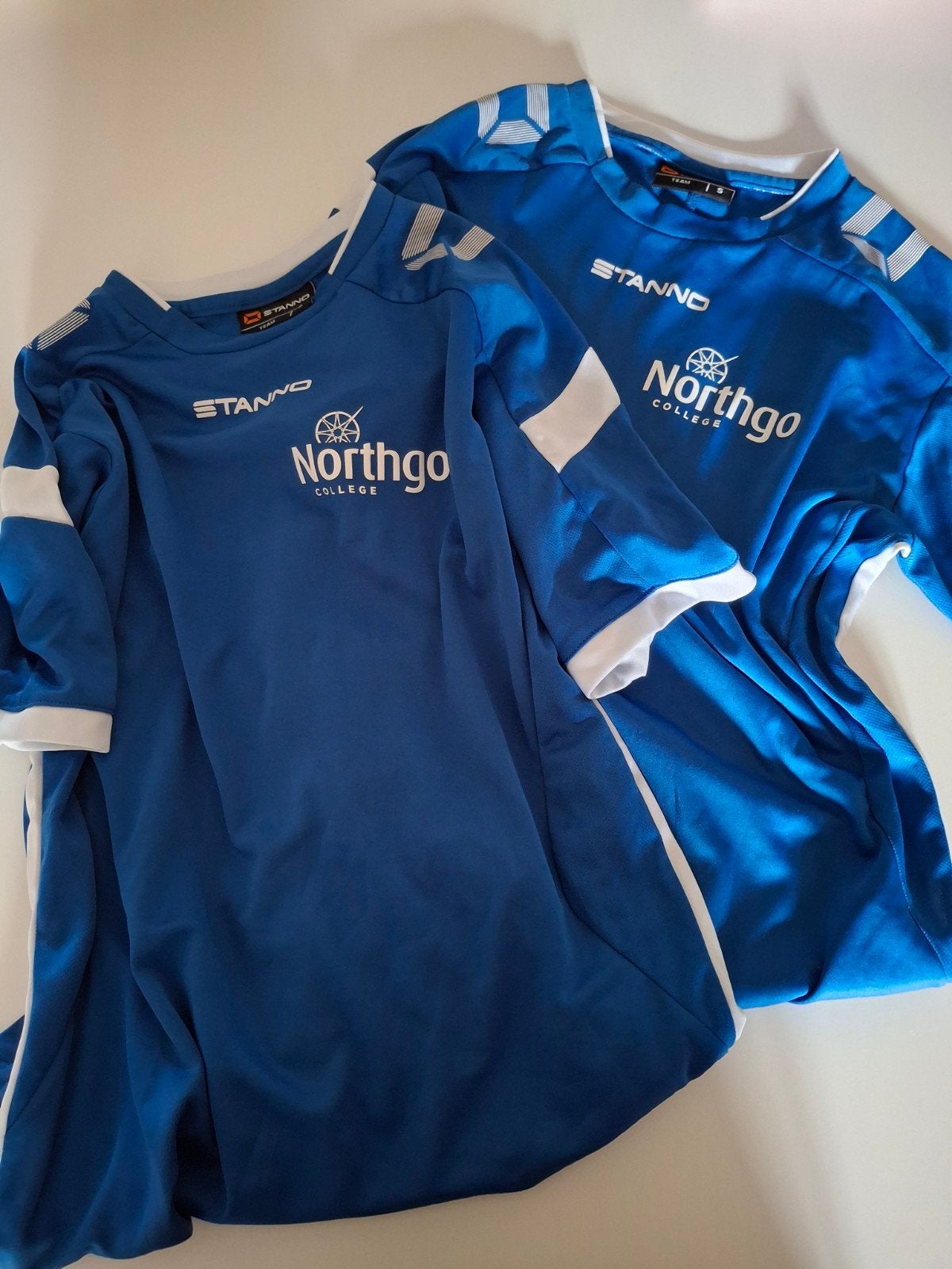 Stanno Northgo College sportshirts - Maat S, Maat S, Ophalen of Verzenden, Gebruikt, Shirt