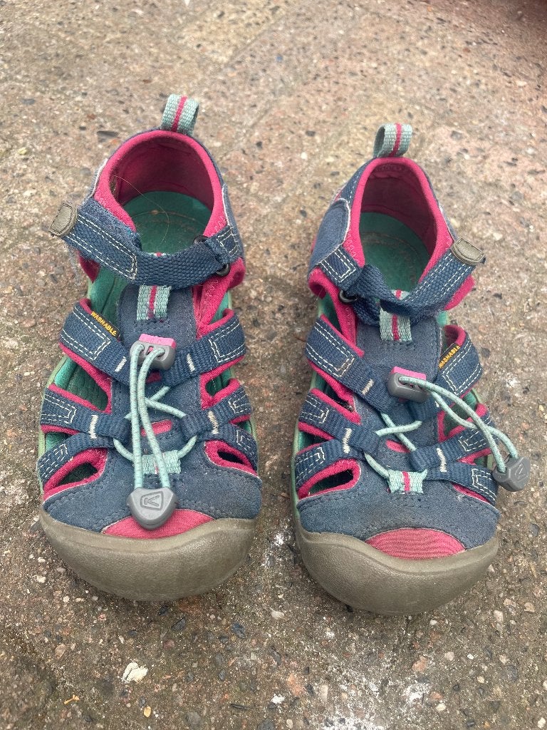 Keen sandalen waterproof maat 31, Gebruikt, Jongen of Meisje, Schoenen, Ophalen of Verzenden