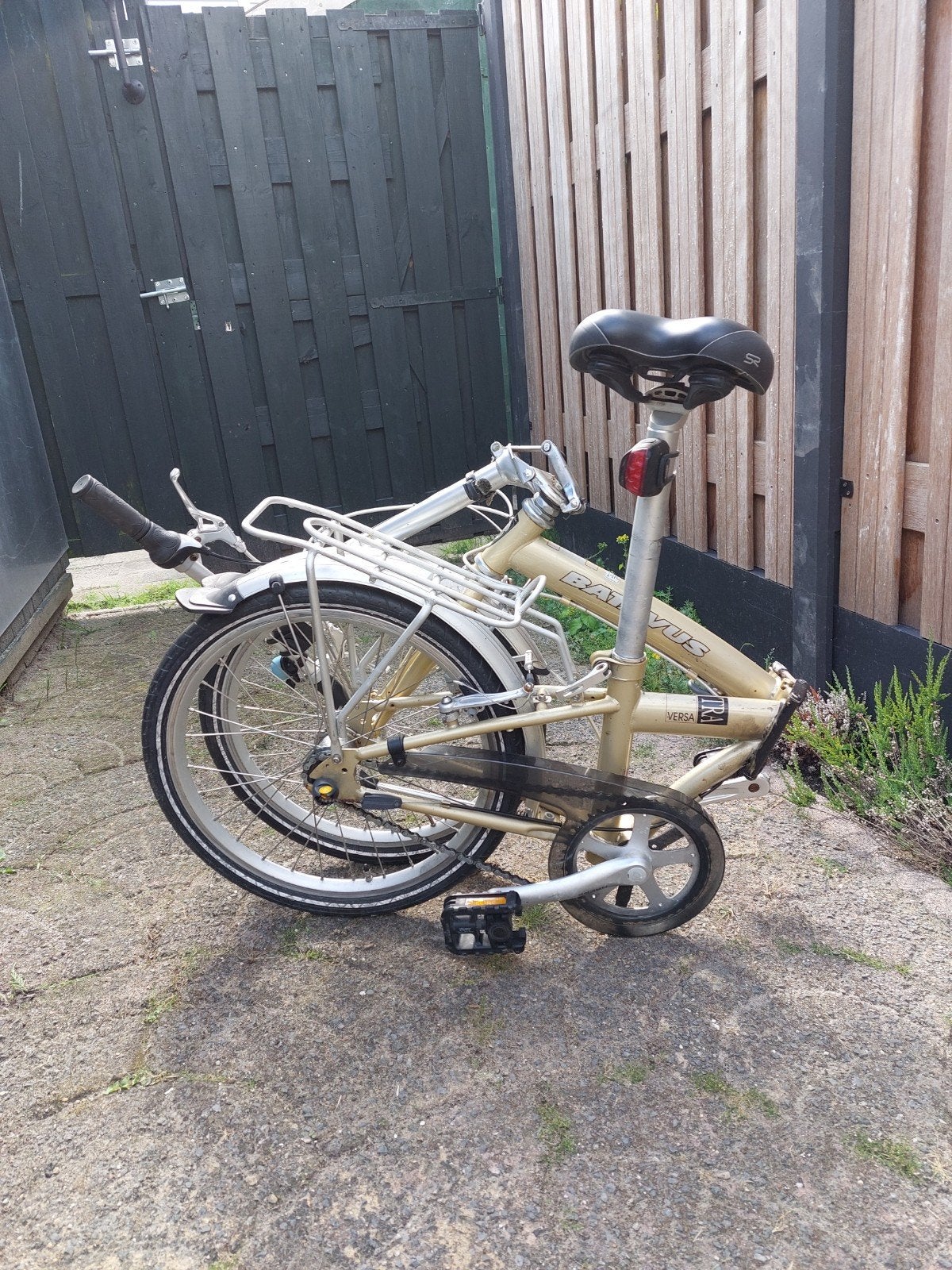 Batavus Versa Opvouwbare Fiets - Compact & Handig, Fietsen en Brommers, Fietsen | Vouwfietsen, Gebruikt, Batavus, 20 inch of meer