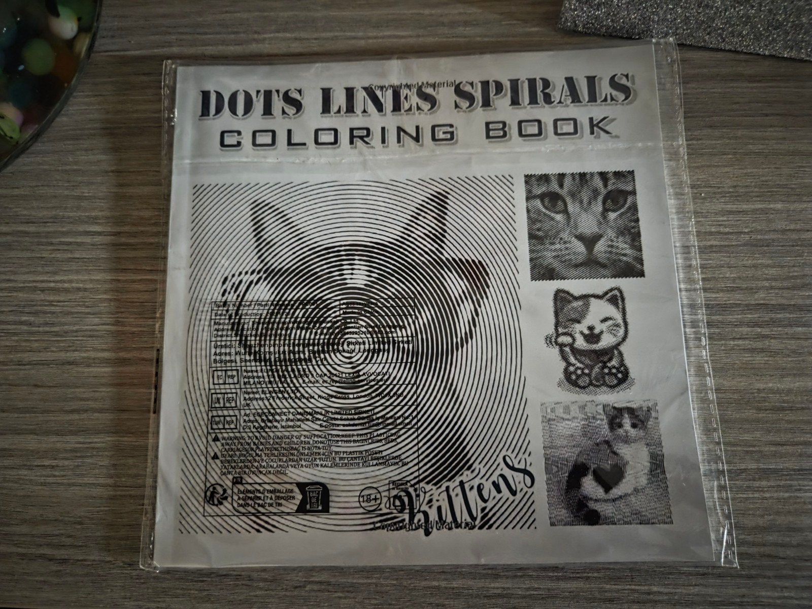 Dots kleurboek (nieuw), Ophalen of Verzenden, Nieuw