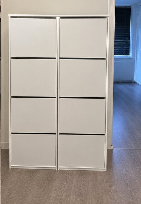 schoenenkast met 3 klepvakken., Ophalen of Verzenden, Zo goed als nieuw, 25 tot 50 cm