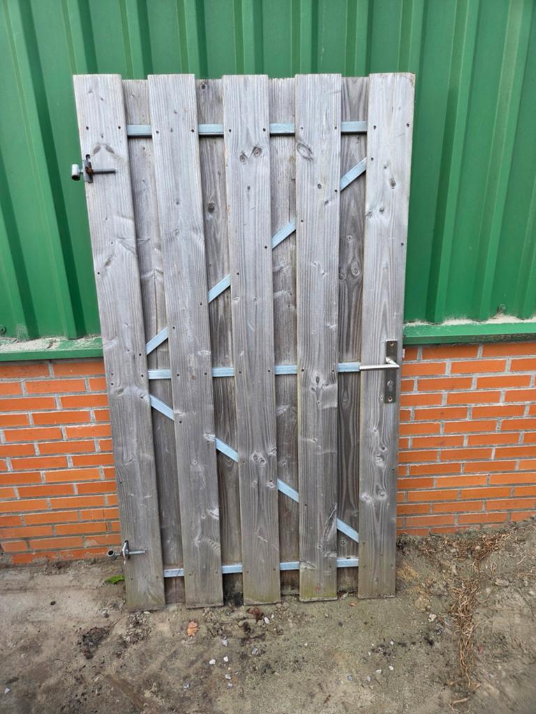 Houten tuinpoort met metalen frame, Tuin en Terras, Tuinhekken en Hekwerk, Ophalen, Met poort, Gebruikt, Tuinhek