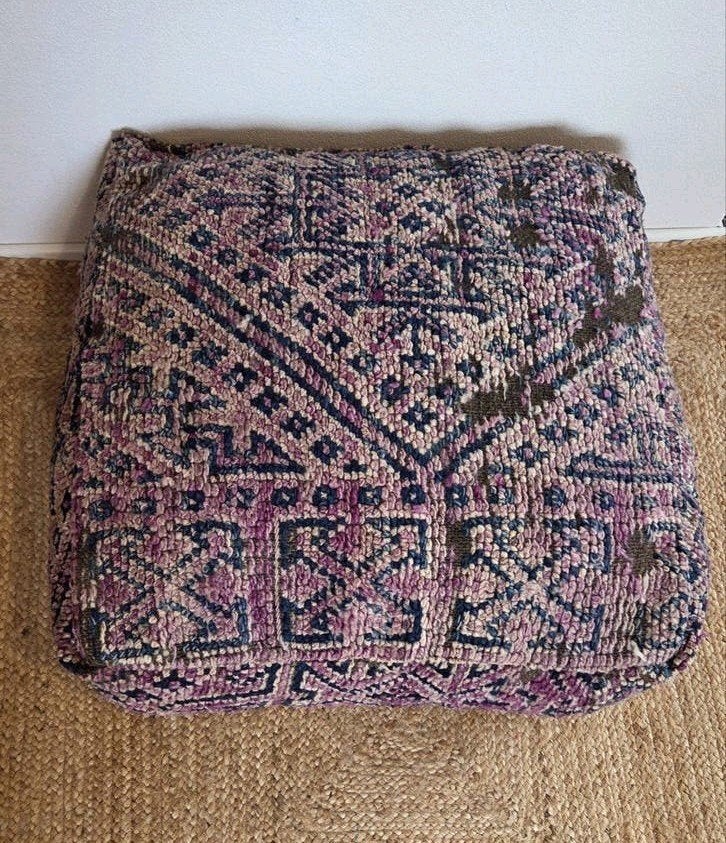 vintage kelim poef, berber zitkussen , vloerkussen, Verzenden, Zo goed als nieuw, 50 tot 75 cm, 50 tot 75 cm