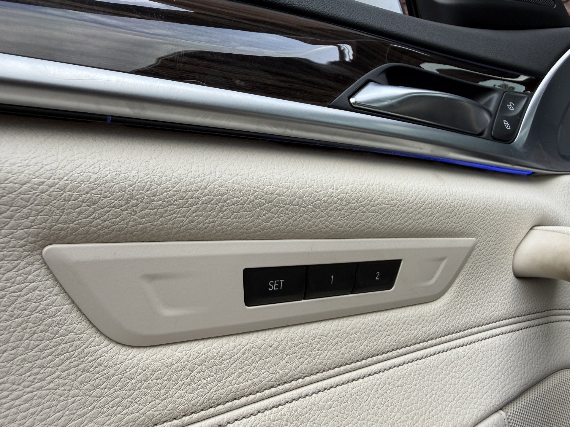 Foto 20 van BMW 5 Serie Touring 520i High Executive Sport Line