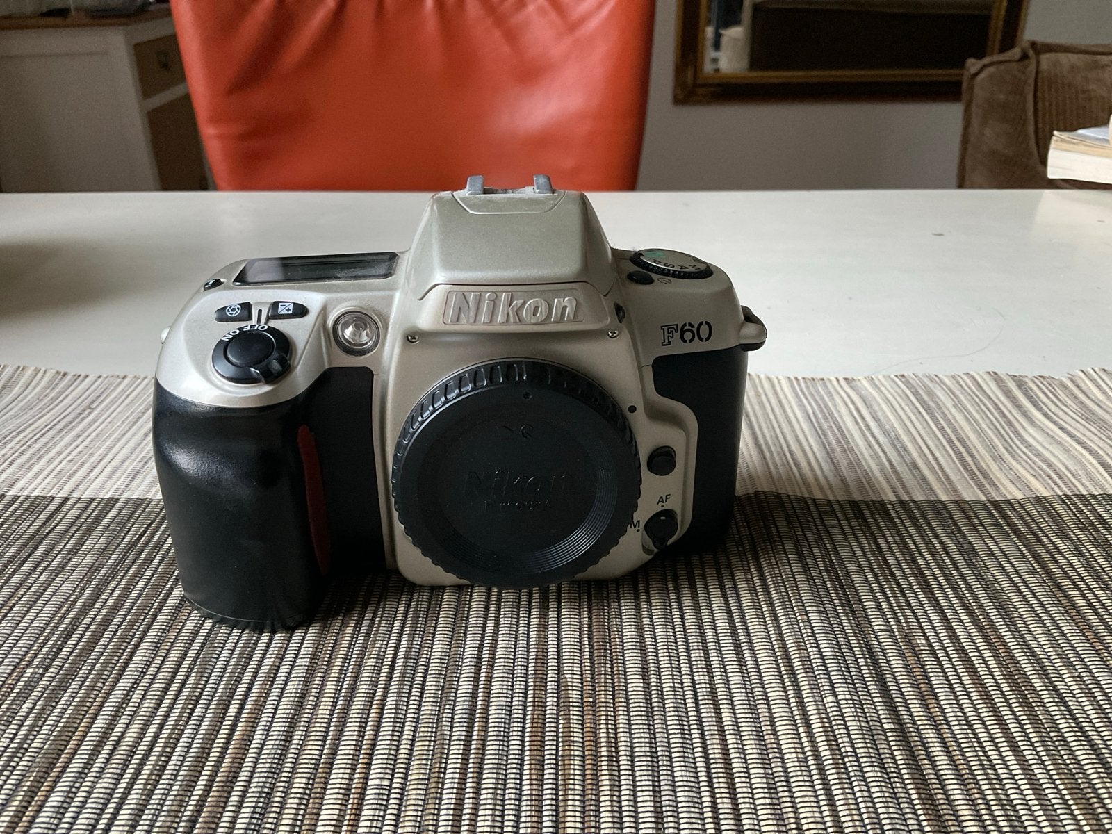 Nikon F60 Spiegelreflexcamera - Zo goed als nieuw, Ophalen of Verzenden, Zo goed als nieuw, Spiegelreflex, Nikon