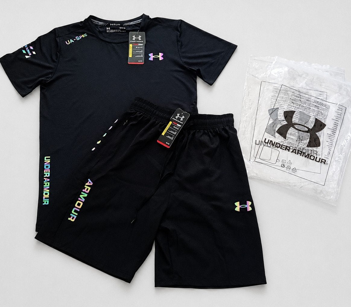 Under Armour set zwart shirt + korte broek Maat M en XL, Ophalen of Verzenden, Nieuw, Maat 48/50 (M)