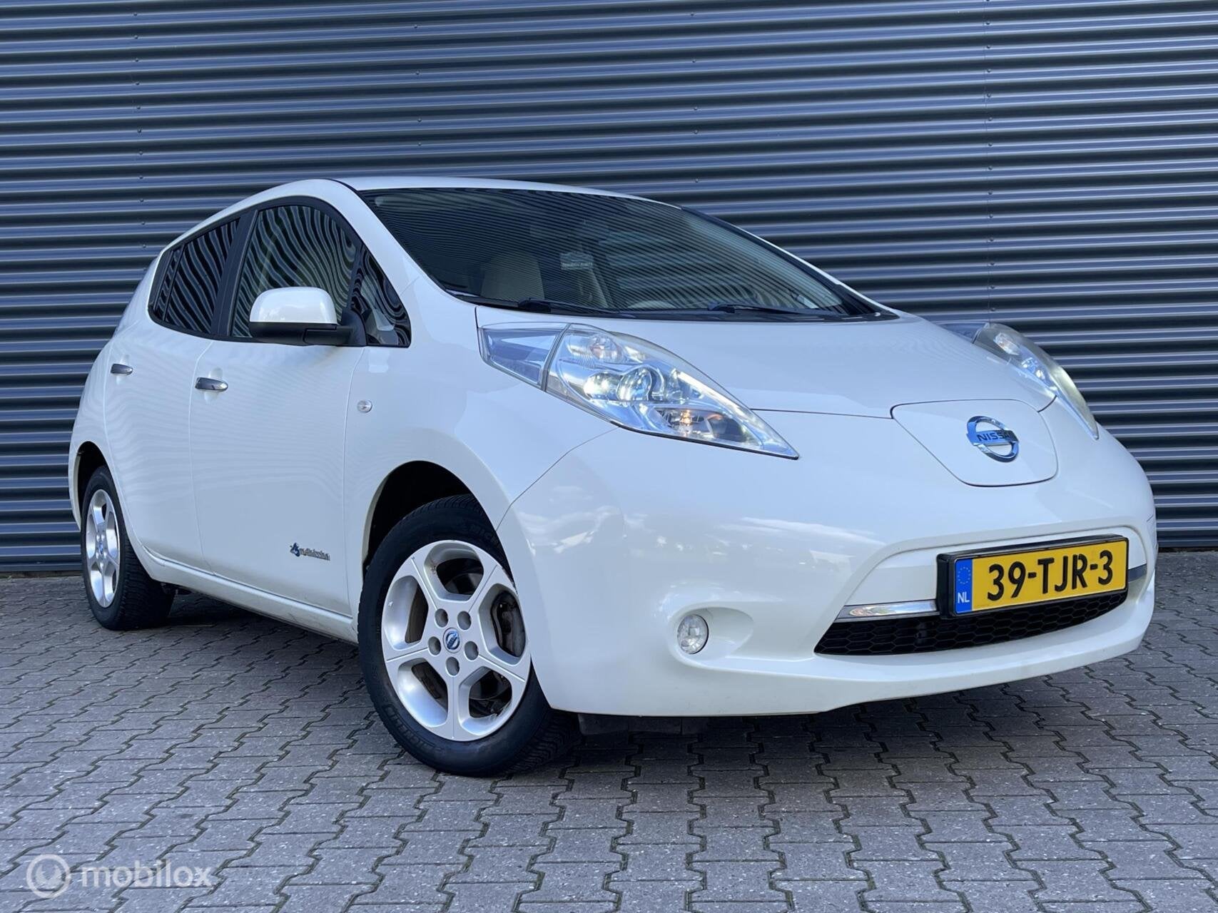 Nissan LEAF Base 24 kWh|120 Actieradius|84% SOH, Gebruikt, Electronic Stability Program (ESP), Wit, Origineel Nederlands
