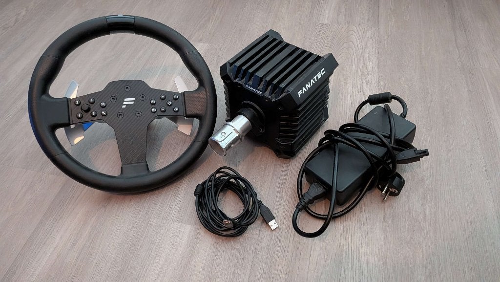 CSL DD 8NM met racestuur QR1, Ophalen, Zo goed als nieuw, Fanatec