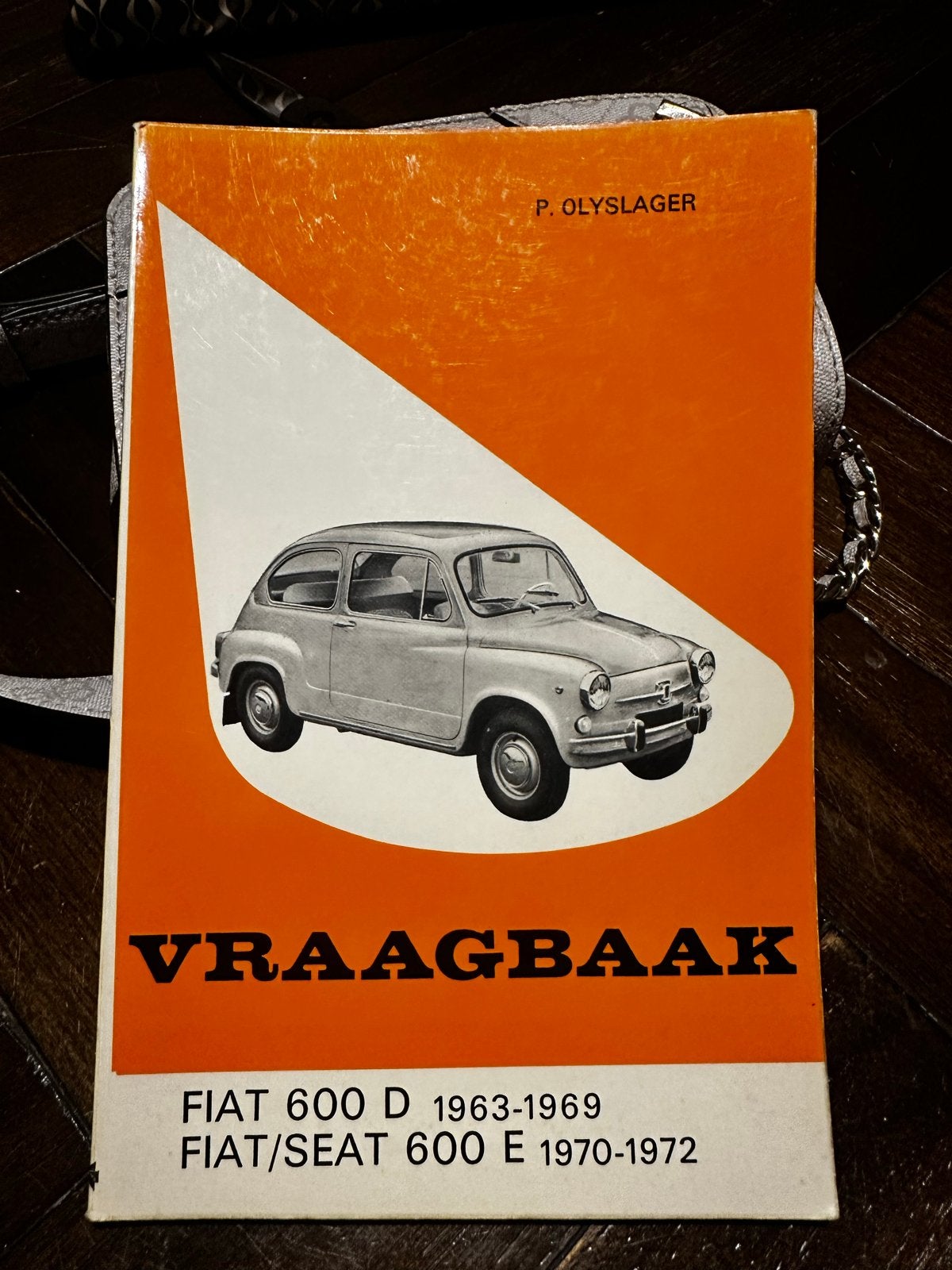Vraagbaak Fiat 600 D (1963-1969) / Fiat/Seat 600 E (1970-197, Ophalen of Verzenden