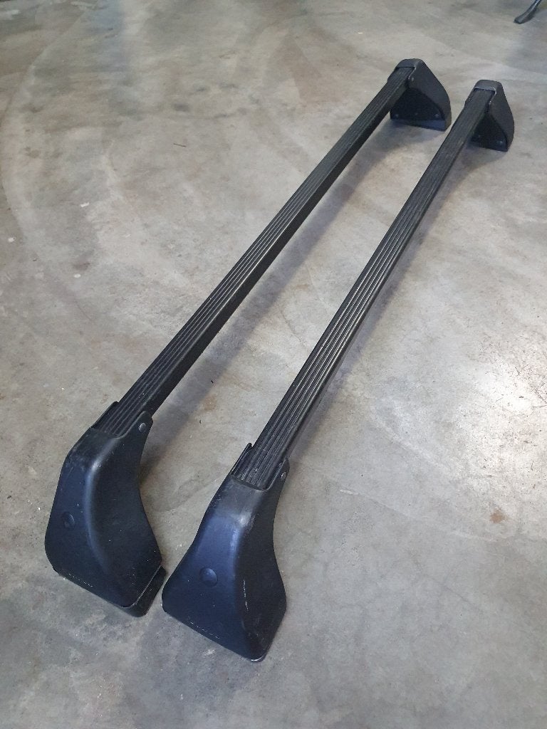 2 volvo-dakdragers voor V40 2023, Auto diversen, Dakdragers, Ophalen, Gebruikt