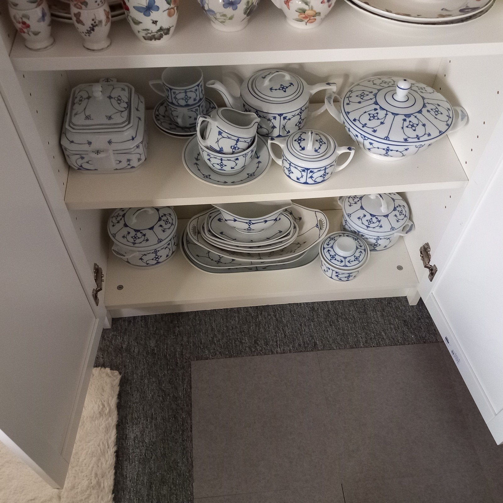 Echt Antiek/Vintage Servies Jager - Complete Set, Antiek en Kunst, Ophalen