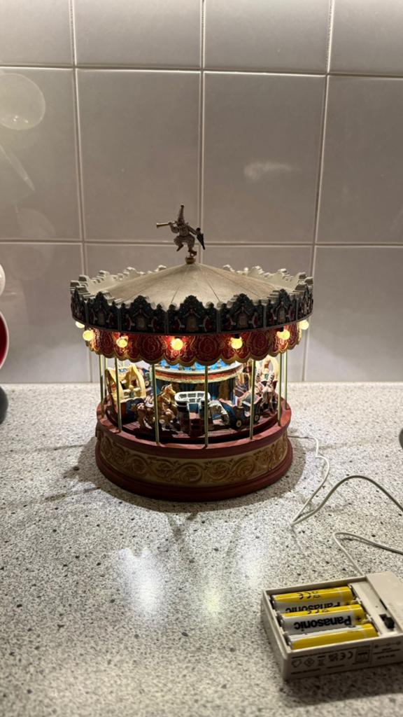 Zeer mooie en orginele  efteling Anton pieck carrousel, Ophalen of Verzenden, Zo goed als nieuw, Overige typen