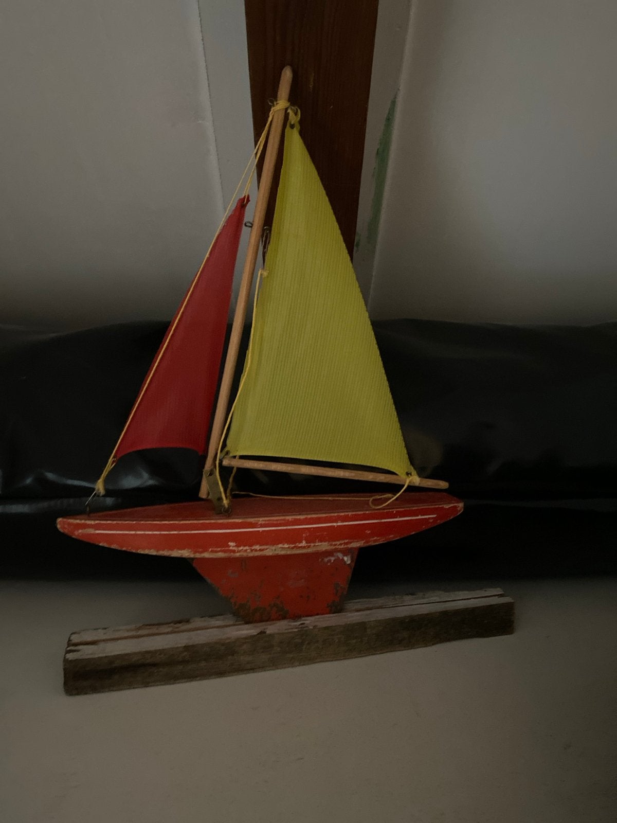Vintage Houten Bootje - Decoratief Zeilboot Model, Ophalen, Gebruikt