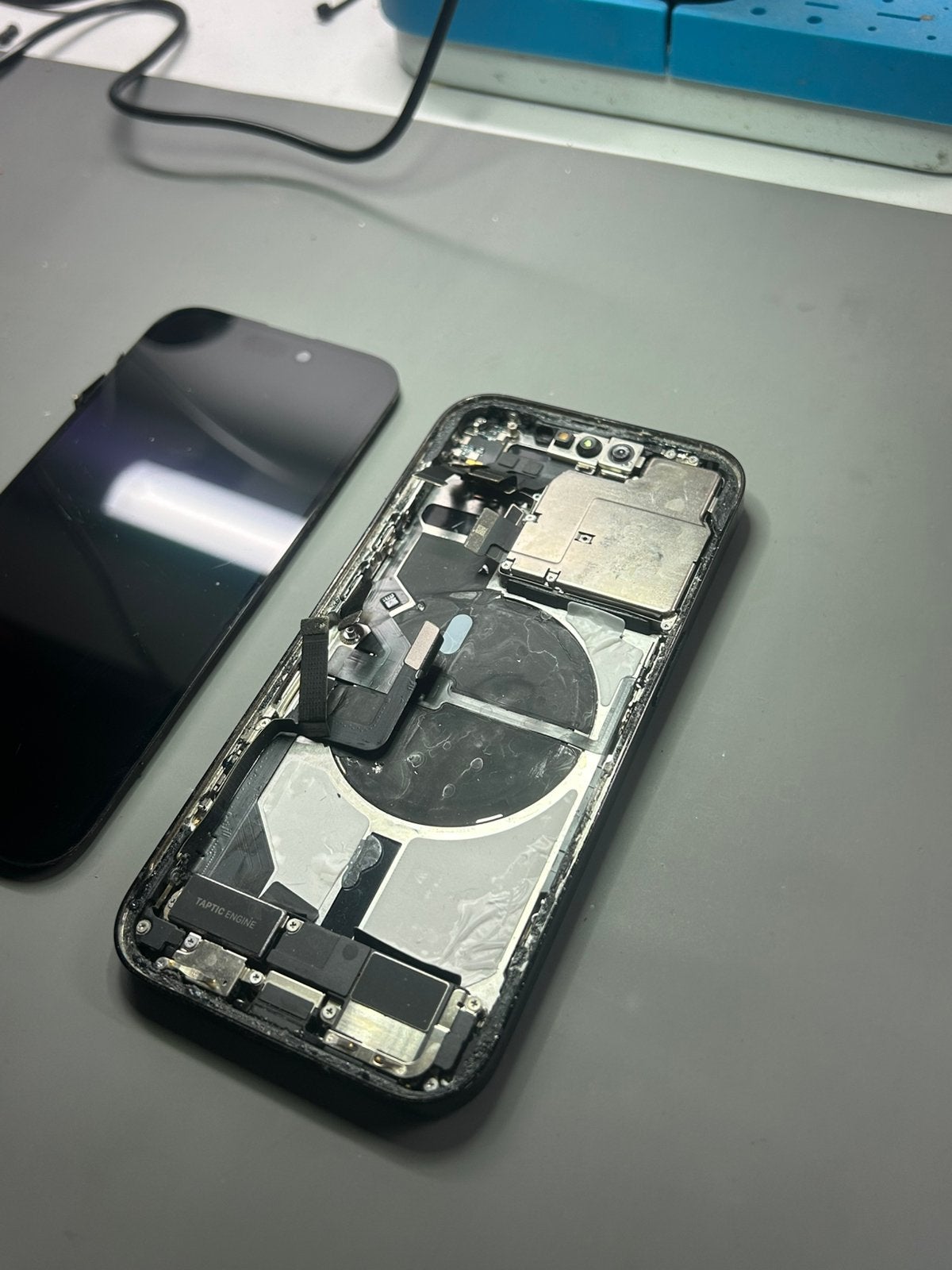 Iphone 14 pro scherm en behuizing, Zwart, Ophalen of Verzenden, Zo goed als nieuw, 128 GB