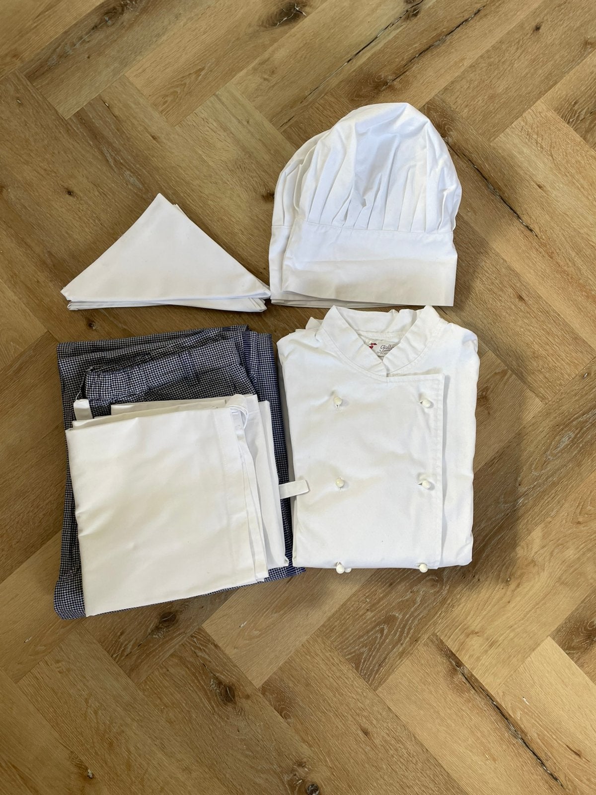 Complete set kokskleding, Ophalen of Verzenden, Zo goed als nieuw, Maat 48/50 (M)
