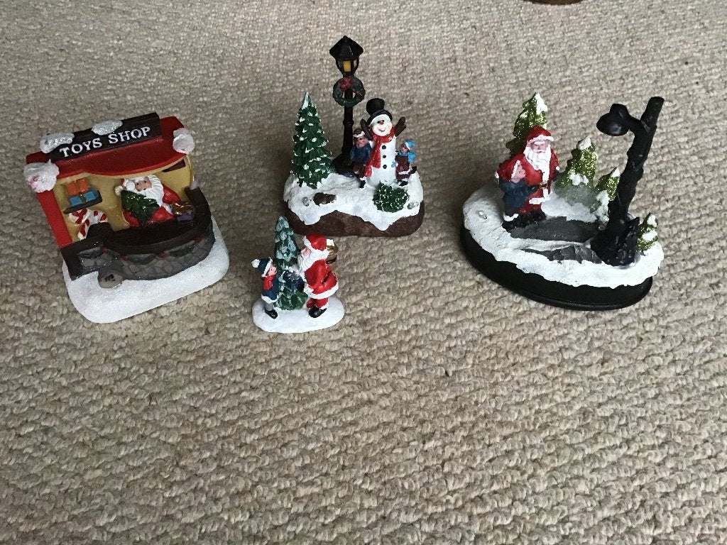 Kerstdorp accessoires , 4 stuks, Ophalen of Verzenden, Zo goed als nieuw
