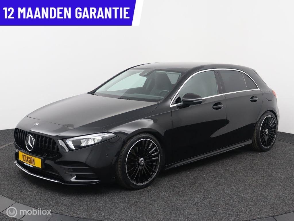 Mercedes A-klasse 220 AMG Plus, Auto's, Gebruikt, Zwart, Leder, Bedrijf