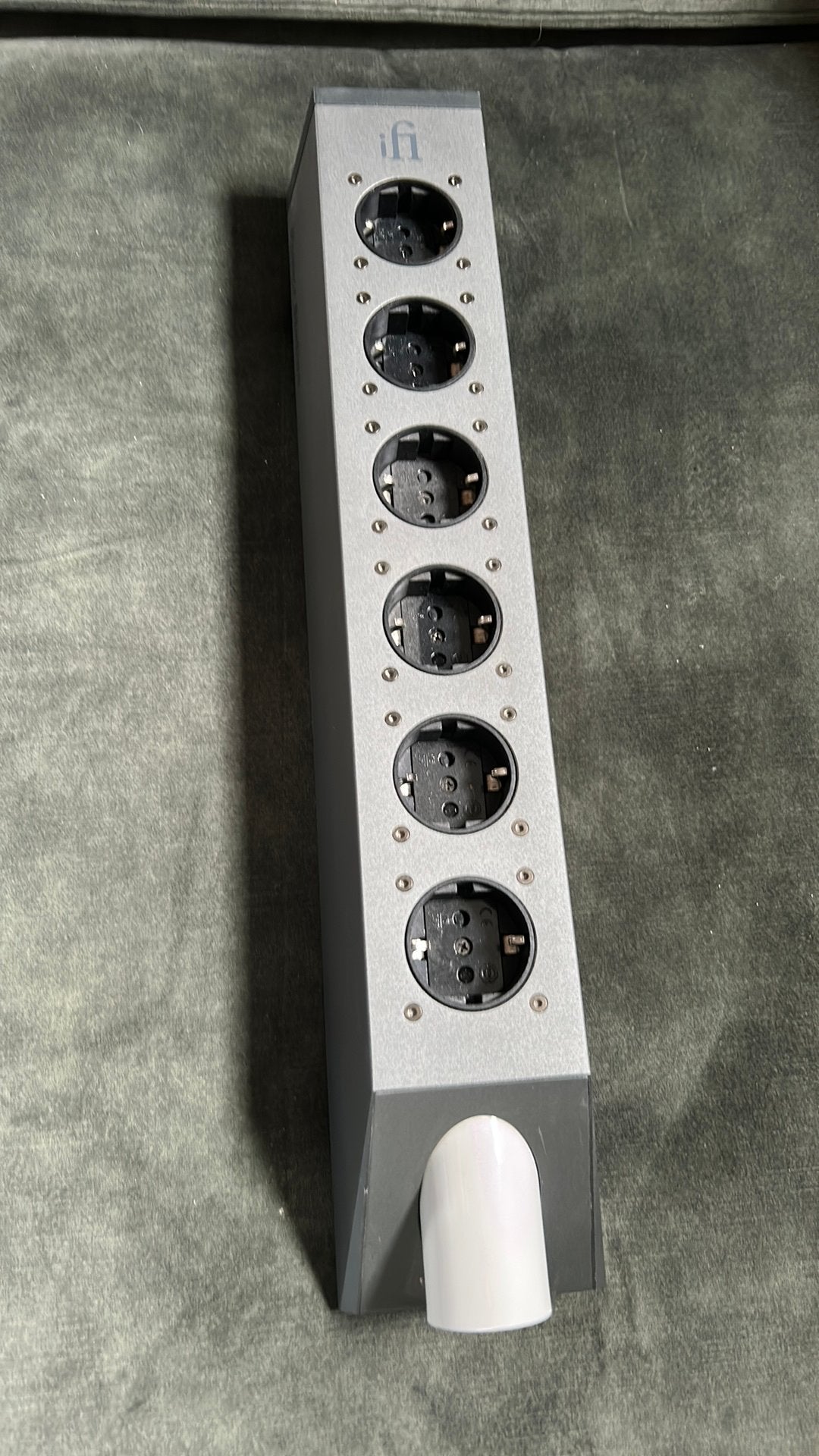 iFi stekkerdoos, Ophalen of Verzenden, Zo goed als nieuw, Minder dan 2 meter, Overige kabels