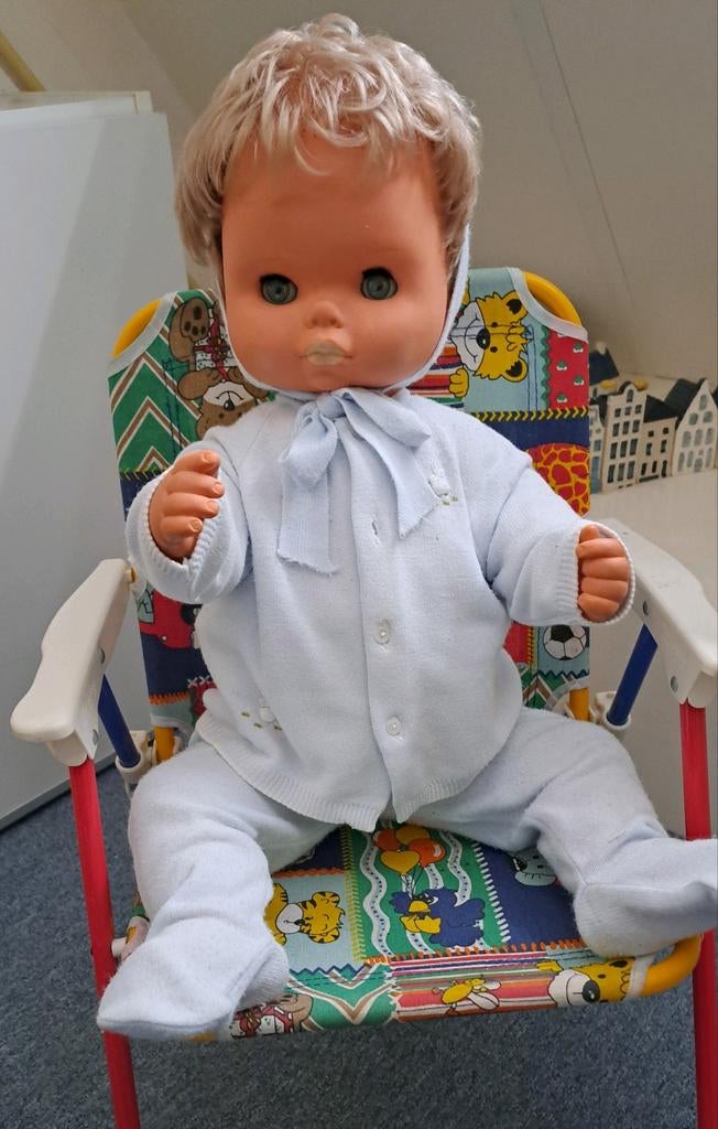 Vintage pop uit de jaren '70 met leuk babypakje, Ophalen of Verzenden, Gebruikt