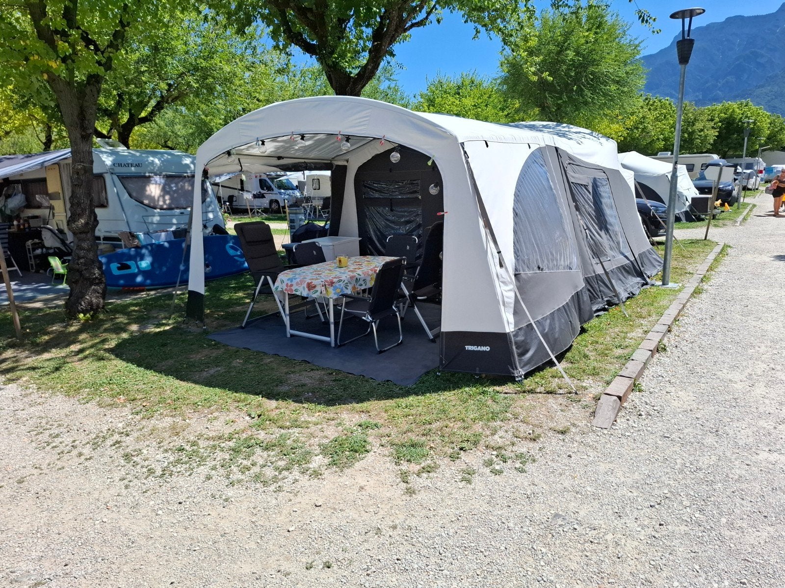 Trigano Odyssee 2.1 GL 2022 met keuken en luifel, Caravans en Kamperen, Vouwwagens, Ophalen, Trigano, Beige, Aanwezig