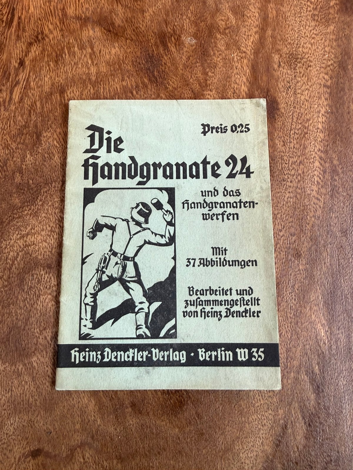 Duits Instructieboekje stielgranaat m24 1937 zeer zeldzaam, Verzamelen, Ophalen of Verzenden, Duitsland
