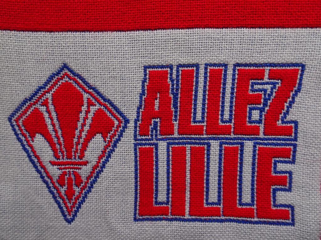 sjaal Lille, Ophalen of Verzenden, Nieuw, Buitenlandse clubs, Vaantje of Sjaal