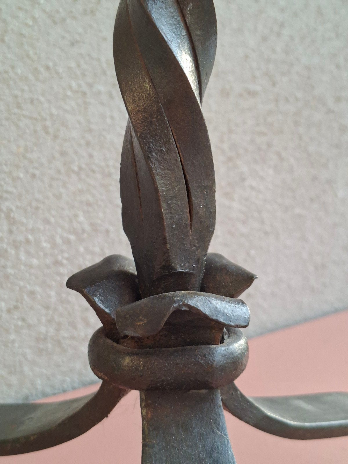 Prachtige brutalist vloerkandelaar (59 cm), Ophalen of Verzenden, Overige materialen