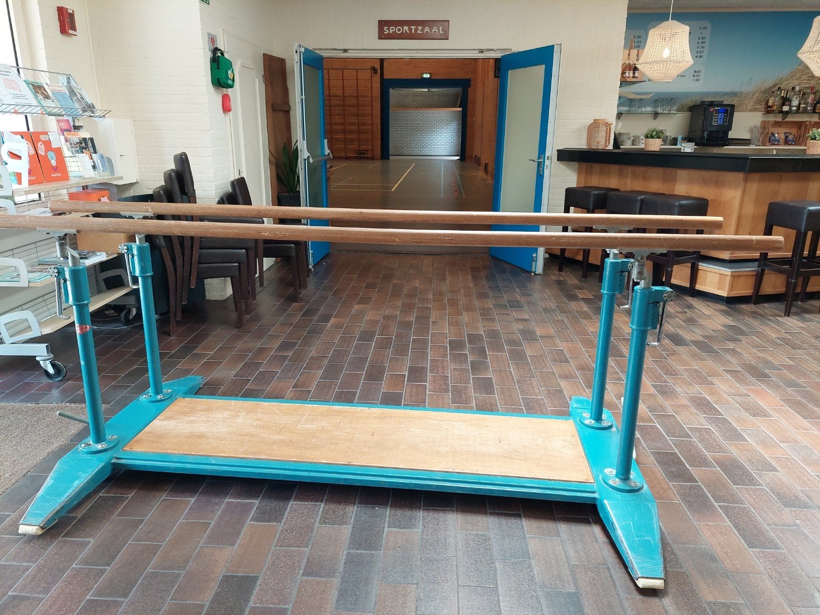 Heren/dames brug - Turnbrug - Gymnastiekbrug, Sport en Fitness, Turnen, Kindermaat 146 t/m 176, Ophalen, Gebruikt, Materiaal