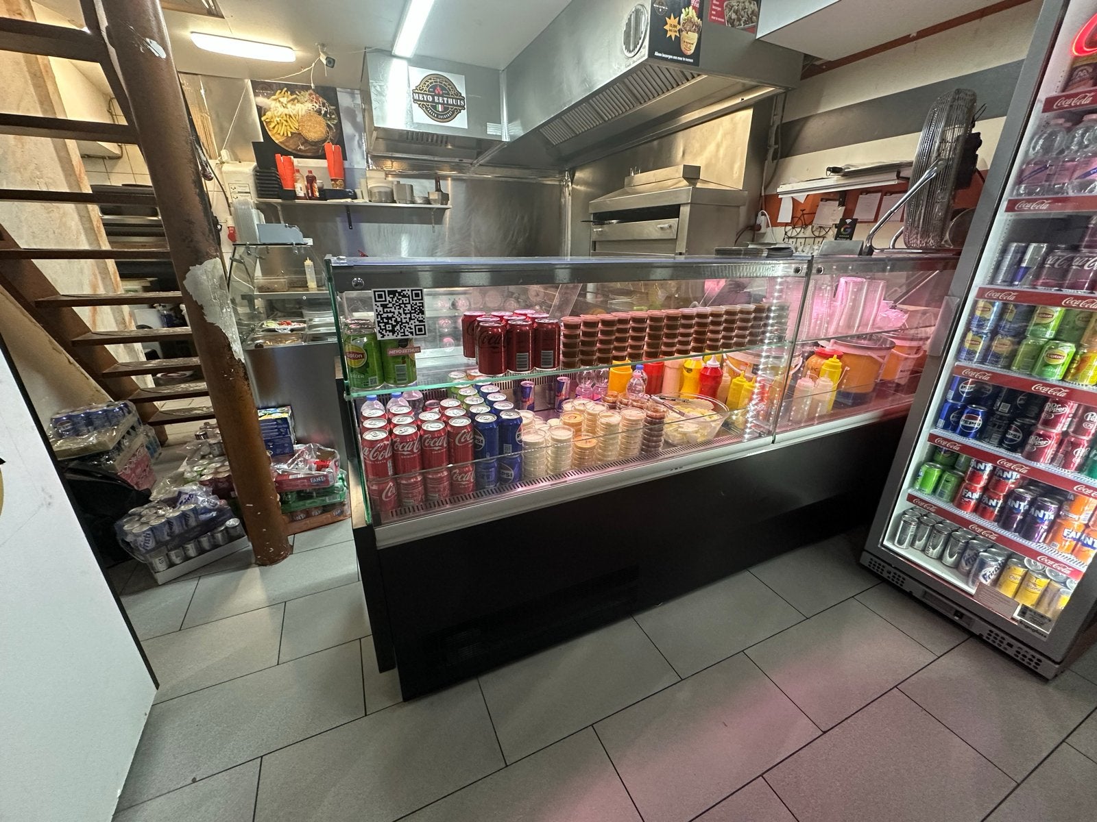 Gekoelde Vitrine met Opslag voor Horeca, Ophalen, Gebruikt