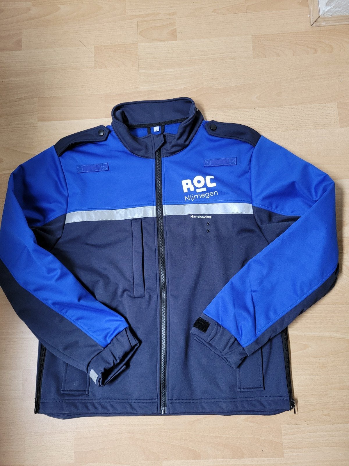 Softshell jas ROC Nijmegen HTV (handhaving), Ophalen of Verzenden, Nieuw