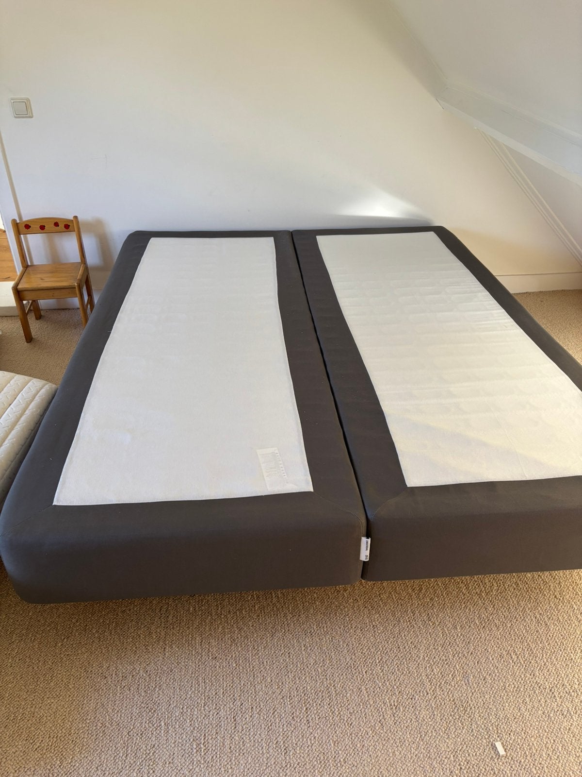 IKEA boxspring bed Engerdal, Ophalen, Tweepersoons, Zo goed als nieuw, 200 cm