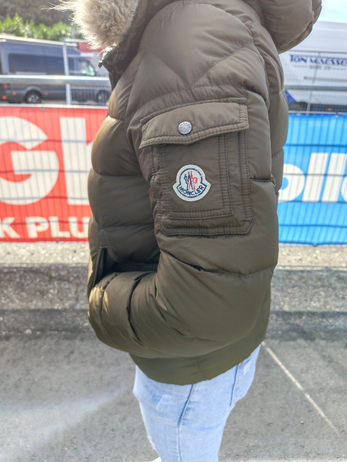 moncler kinderjas, Ophalen of Verzenden, Gedragen, Maat 34 (XS) of kleiner, Zwart
