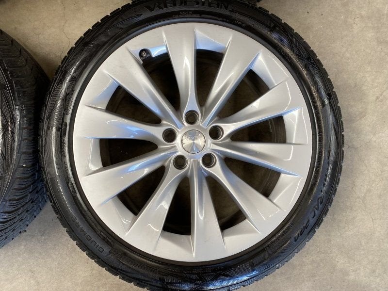 20 inch originele Slipstream velgen + winterbanden Tesla Mod, Auto-onderdelen, Gebruikt, 255 mm, -, -