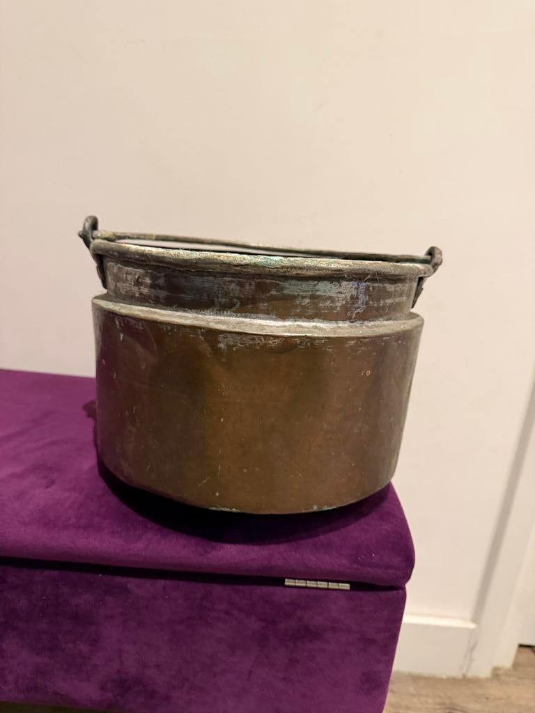 Koperen ketel met handvat, Ophalen, Koper