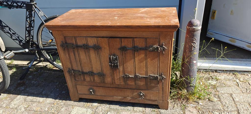Houten kastje gratis, Huis en Inrichting, Ophalen, Gebruikt, 50 tot 100 cm, Eikenhout