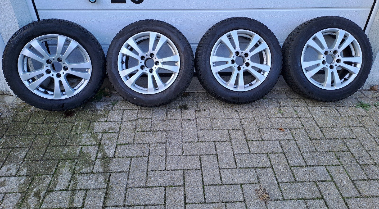 W204 S204 VELGENSET WINTERBANDEN 16 INCH, Ophalen, 16 inch, Banden en Velgen, 205 mm
