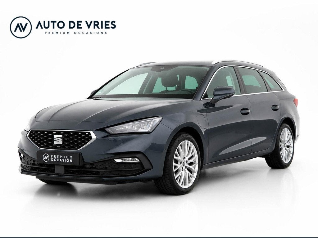 Seat Leon Sportstourer 1.4 TSI eHybrid 204pk PHEV Xcellencee, Auto's, Seat, Gebruikt, 4 cilinders, Leon, Leder en Stof