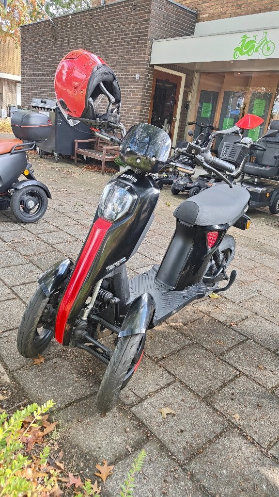 Diverse 2e hands scootmobielen, Diversen, Ophalen of Verzenden, 16 km/u of meer, 46 km of meer, Gebruikt