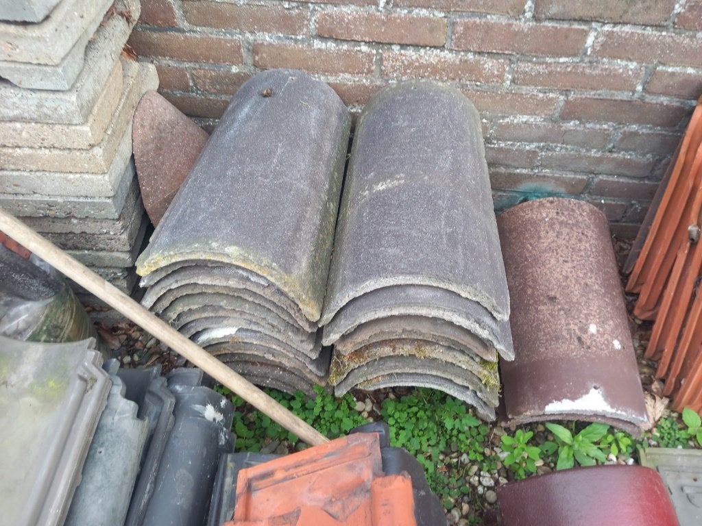 Gebruikte nokvorsten 500 stks, Hensen, Steen of Klei, Handelsondernemingvanhensen@hotmail.com, Ophalen of Verzenden