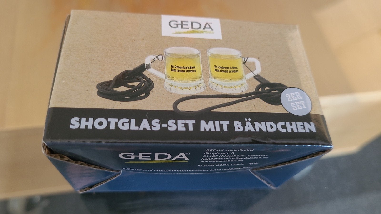 2 shotglazen met bandjes shotglas mit bändchen, Verzamelen, Glas en Borrelglaasjes, Ophalen of Verzenden, Gebruikt