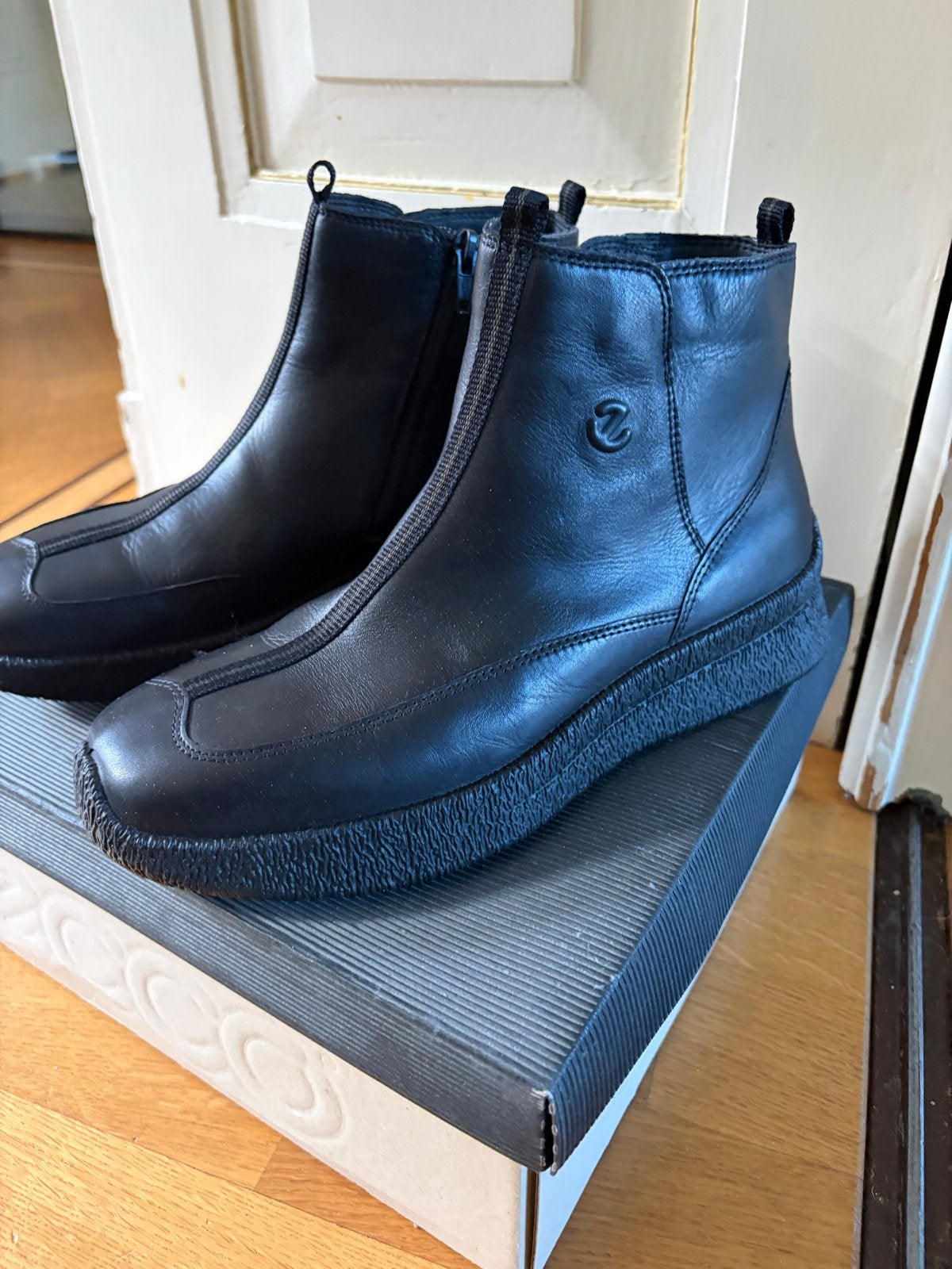 Nieuwe Ecco zwarte laarsjes maat 39 in doos, Kleding | Dames, Schoenen, Zwart, Lage of Enkellaarzen, Nieuw, Ophalen of Verzenden